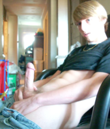 BEAUTIFUL BOYS! 58aa12b6b3ecb.png