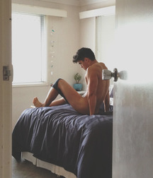Hawt Boys non-nude 58b318575c380.jpg
