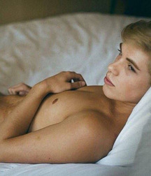 Hawt Boys non-nude 58b318733067a.jpg