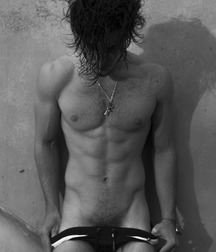 Hawt Boys non-nude 58b318940cf2d.jpg