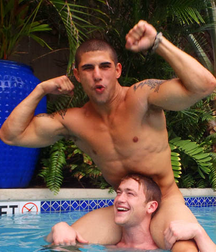 Gay Club Action 58b321000adbd.png