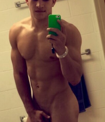 Boy Selfies - Look at Me! 58b64567ae35d.jpg
