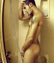 Guys Showering 58b648d970ed4.jpg