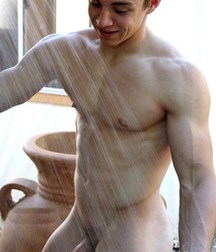 Guys Showering 58b648ed05262.jpg