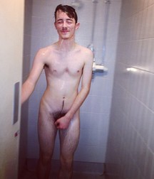 Guys Showering 58b64911ccf22.jpg