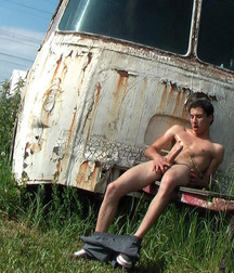 More and More Twinks 58b8cf8c44402.jpg