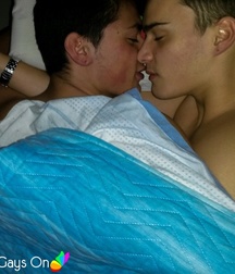 Boys Kissing Boys 58c74642d7f1e.jpg