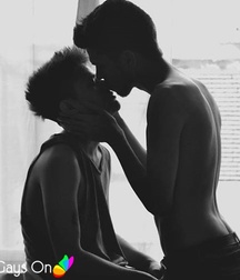 Boys Kissing Boys 58c746438ba90.jpg