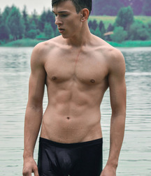 Cute Boys Non Nude 58c7649ccff3c.jpg