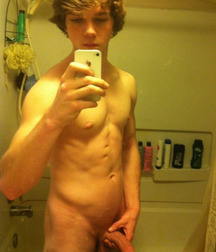 Awesome, Sexy Selfies 58d32eee09ff9.jpg