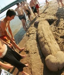 Threesomes Are Unbelievably Hawt 58e011da3e9ad.jpg