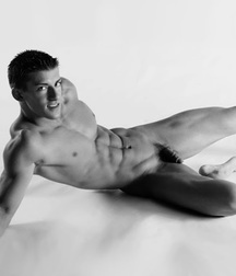 The Guys File - Young Men 58e2f69034a1f.jpg