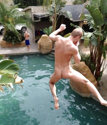 Fun in the Water! 58e847cb4f980.jpg
