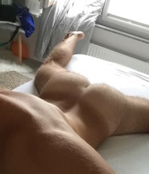 A Look at Beauty Butts 58ed58798c201.jpg