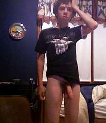 Beautiful Boys Showing Their All 58ef624c0450f.jpg