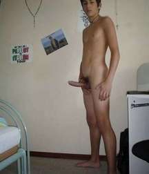 Beautiful Boys Showing Their All 58ef625095104.jpg