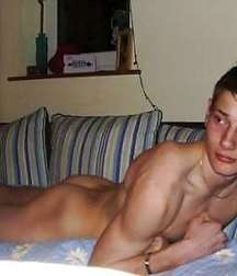 Beautiful Boys Showing Their All 58ef625b5e0e9.jpg