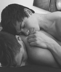 Naked Couples 58f0fb2b1d2cc.jpg