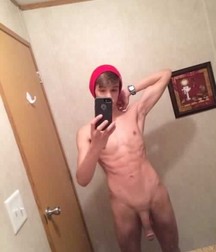Boys and Cell Phones 58f17940c42a7.jpg