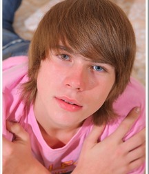 Boys - Clothed and Naked Comparison 58f427acabee1.jpg