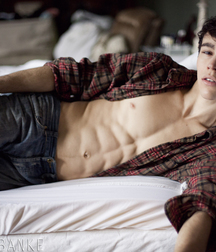 Shirtless Boys 5917bb2bcdfde.jpg