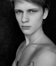 Shirtless Boys 5917bb2fddf58.jpg