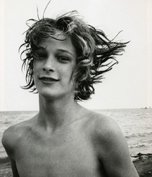 Shirtless Boys 5917bb526a0ee.jpg