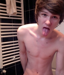 Shirtless Boys 5917bbaae317e.jpg