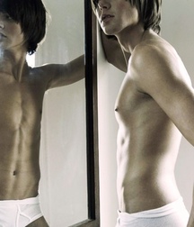 Shirtless Boys 5917bbacc4f5a.jpg