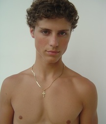 Shirtless Boys 5917bbae6953e.jpg