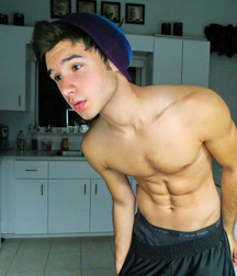 Boys in Underwear 5918fc5ca6c3d.jpg