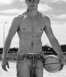 Boys With Thrtee Balls 59191031a2eae.jpg
