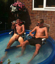 Frat Boys Doing What They Love 592c3230ee9ab.jpg