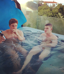 Frat Boys Doing What They Love 592c3235896fc.jpg
