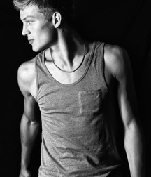 Cute Boys non-nude 592c3278cf1fb.jpg