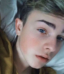 Cute Boys non-nude 592c32944d6d7.jpg