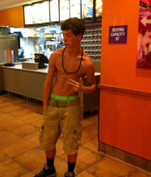 Shirtless Teens & Twink Boys 592c89fa3283c.jpg