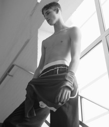 Shirtless Teens & Twink Boys 592c8a23d1a73.jpg