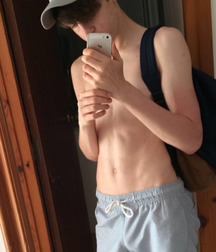 Shirtless Teens & Twink Boys 592c8a2853aea.jpg