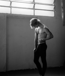 Shirtless Teens & Twink Boys 592c8a41af78b.png