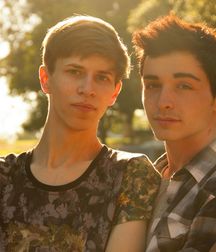 Gay Various Action 592c93b3f3887.jpg