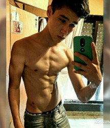 Selfies 592c93f200be1.jpg