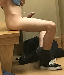 Boys Selfies 592f6222e3c83.jpg