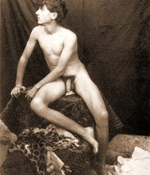 Black & White 59394c7e3833d.jpg