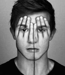 Male Photography 593b5a25a3ccf.jpg