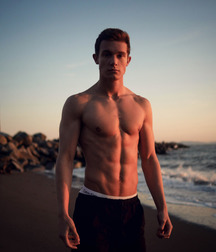 Male Photography 593b5a3b8073b.jpg