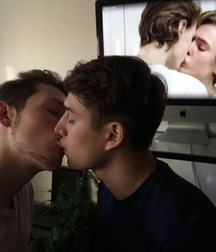 Couples (no nude) 593cb91265543.jpg