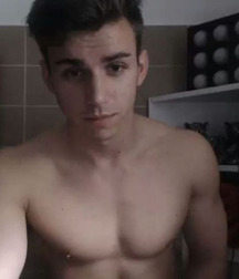 Boy Selfies 59431b2bea99f.jpg