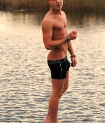 Hot & Sexy Guys non-porn 59504d9f96d4d.jpg
