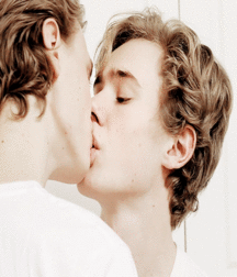 Guys & Bromance 596a803992cc0.gif